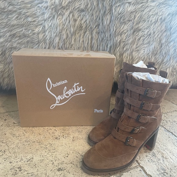 Christian Louboutin tan suede buckle boots. Size 10 (box not included) - Picture 2 of 11
